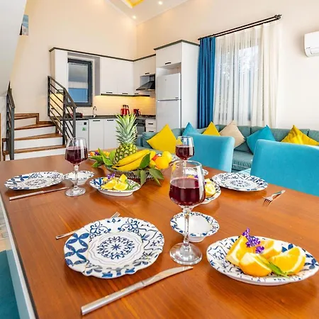 Citrus Hotel *